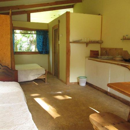 Cabanas Moenga Χάνγκα Ρόα Δωμάτιο φωτογραφία